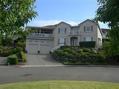 2nd image of 1854 Parkview Dr NE