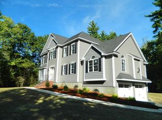 602 Boxford St, North Andover, MA 01845