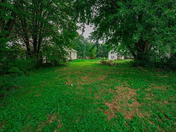 2nd image of 565 Belleview Ave