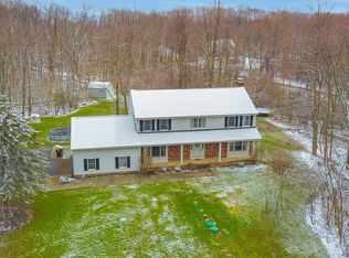 14765 Sleepy Hollow Dr, Novelty, OH 44072