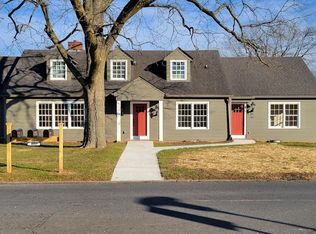 402 W Cuyler St #101, Dalton, GA 30720