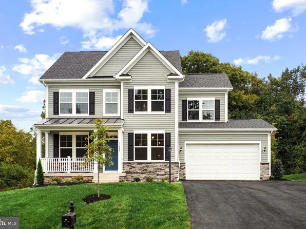 17608 Barron Heights Rd, Dumfries, VA 22025