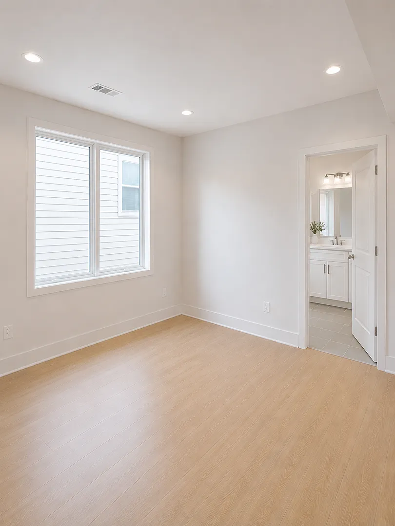 Awesome 3 bed 2 bath.... Don't miss out! — Photo 3