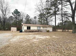 8033 Sulphur Springs Rd, Pine Bluff, AR 71603