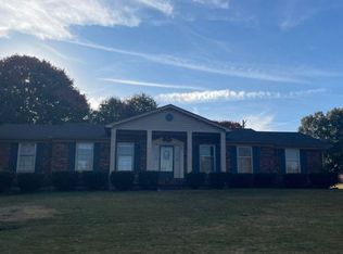 127 Hurstland Dr, Bardstown, KY 40004