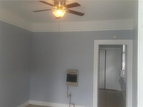 3rd image of 1810 Leonidas St