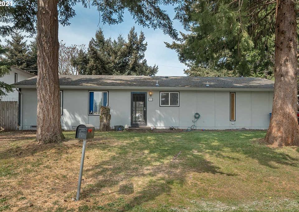 1st image of 308 NE 121st Ave
