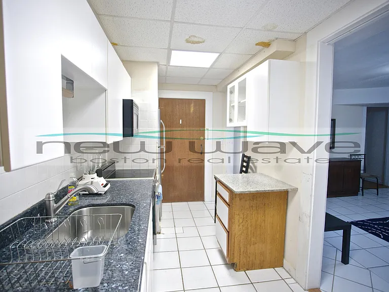 429 Marlborough St #1 — Photo 6