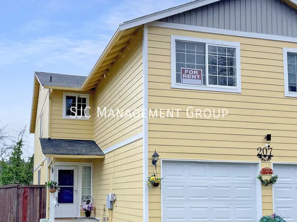 207 Kansas St SW #A, Orting, WA 98360