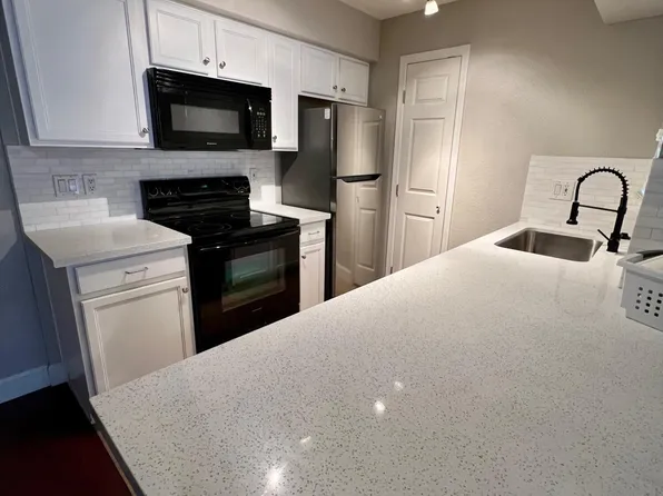 2625 E INDIAN SCHOOL Road #101, Phoenix, AZ 85016