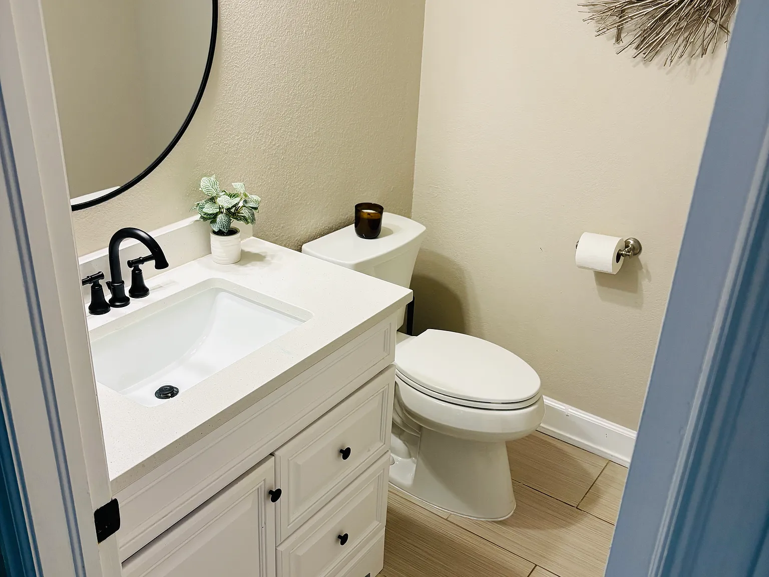 5 bed, 3.5 bath, 3673 sqft, $3,650 — Photo 4