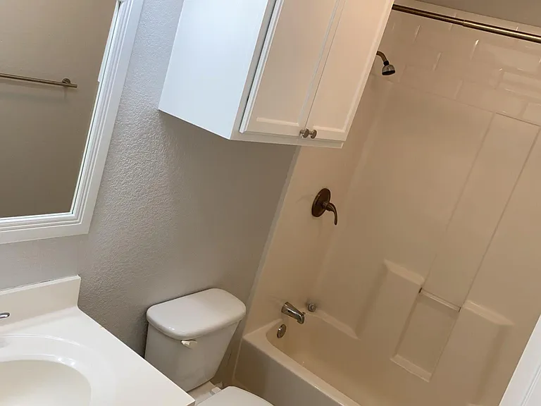 132 S Beverly Ave #132 — Photo 15