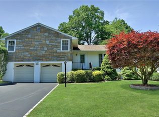 318 Victory Blvd, New Rochelle, NY 10804