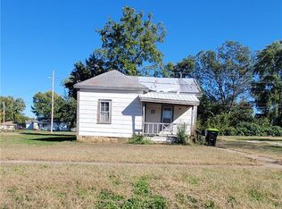 311 S Park St, El Dorado Springs, MO 64744