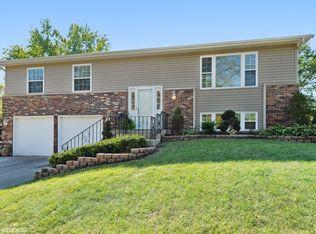 705 N Ashbury Ave, Bolingbrook, IL 60440