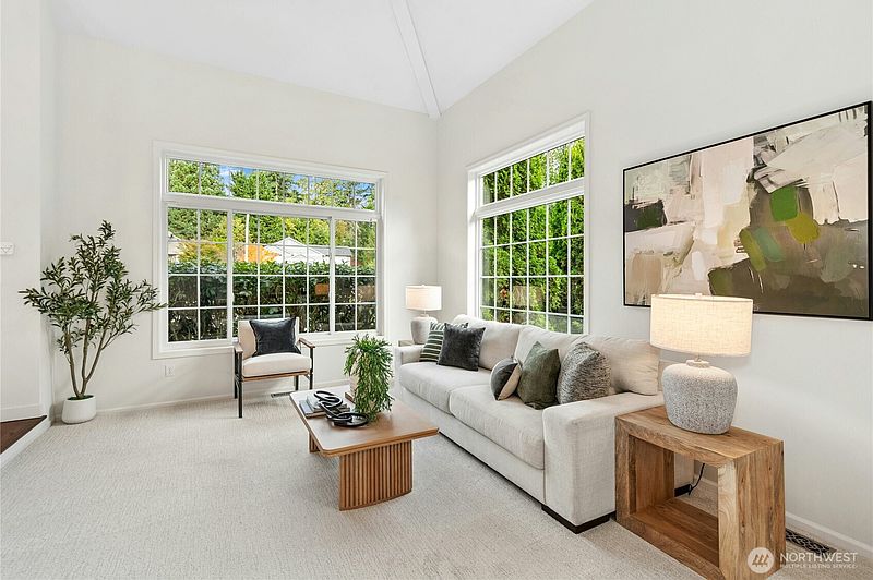 3rd image of 1467 SW 10th Street