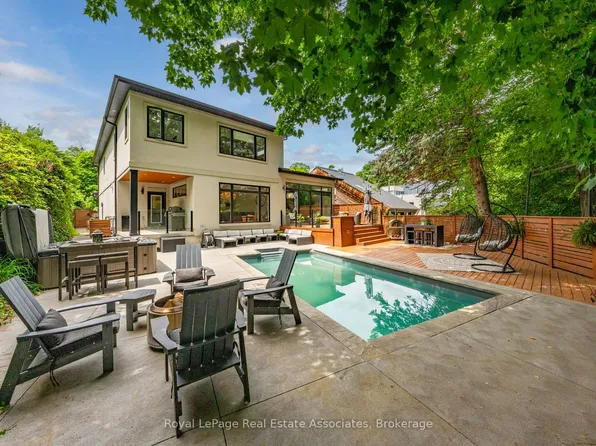 26 Market St, Halton Hills, ON L7G 3C1