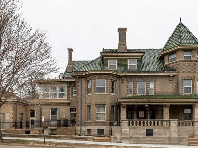 199 Loras Blvd, Dubuque, IA, 52001