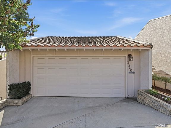 5th image of 2260 El Capitan Dr