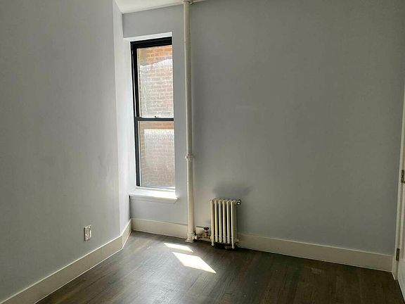 5th image of 411 E 114th St #12A