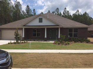 94 Brighton Cv, Freeport, FL 32439