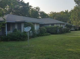 1203 Park Ave, Bonham, TX 75418