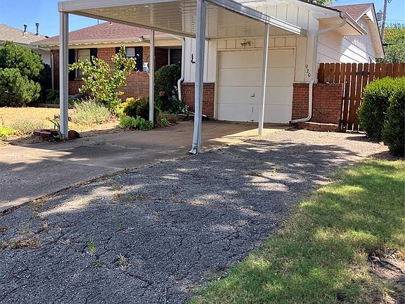 2nd image of 920 W Mitchell Dr