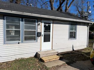 942 NE Poplar St #942, Topeka, KS 66616