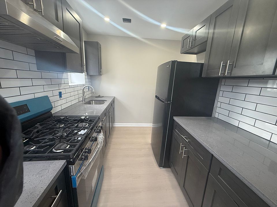 1st image of 313 Academy St Floor 2