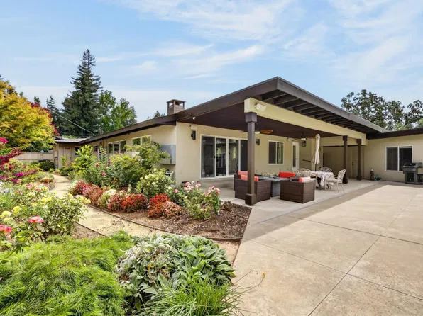 211 Callnon Ct, Sacramento, CA 95864