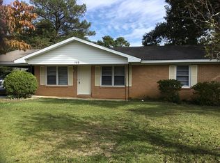 102 Schwanebeck Ct, Warner Robins, GA 31088