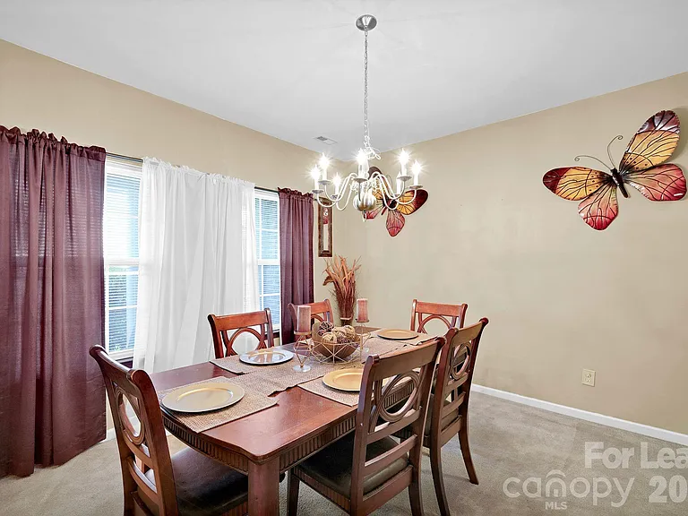 106 Ashton Dr — Photo 25