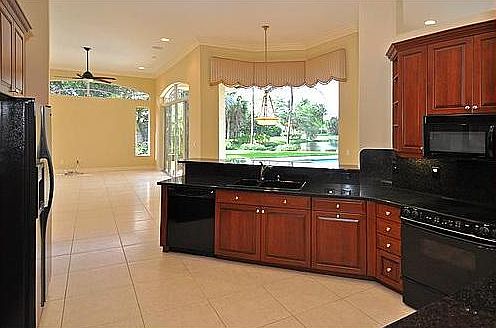 5th image of 11051 Canary Island Ct