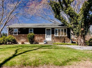 18 Inkberry Trl, Narragansett, RI 02882