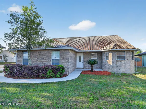 6101 W 4th Mnr, Palatka, FL 32177