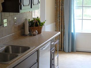 5935 Mingle Dr, Memphis, TN 38115