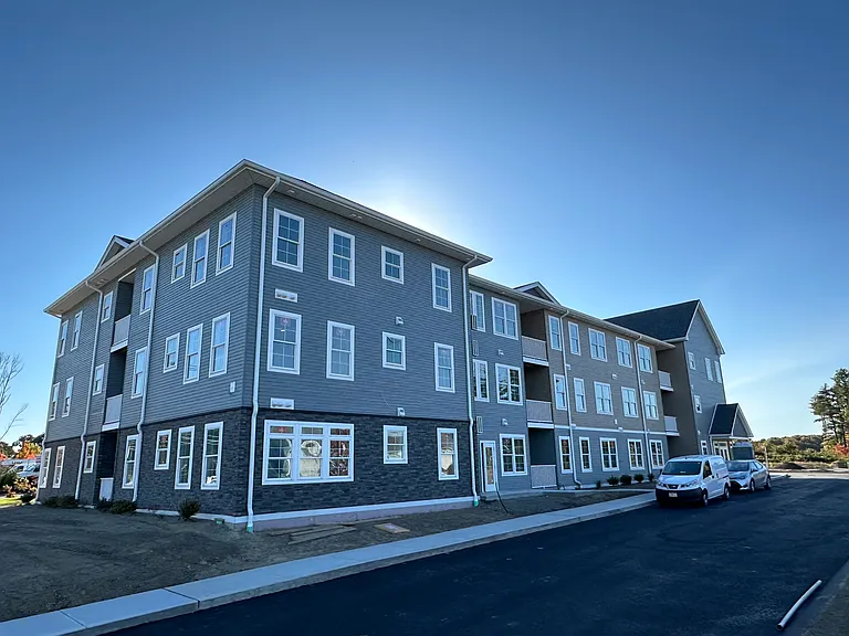 13 Main St #1 — Photo 17