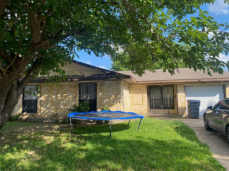 4150 Robertson Dr — Photo 1