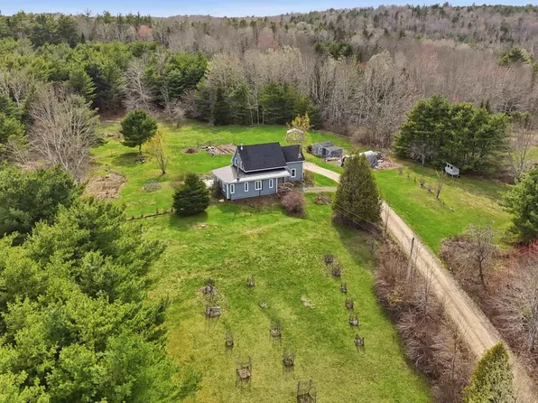 2557 Cornwall Rd, Lunenburg, NS B0J 2E0