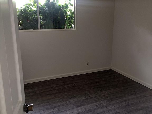 5th image of 9292 Sunridge Dr