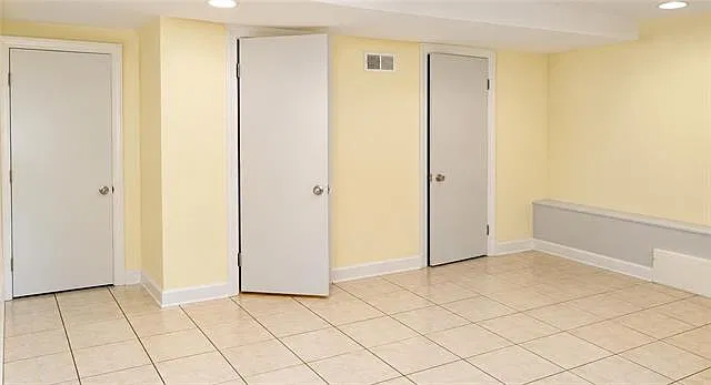3 bed, 1.0 bath, 1552 sqft, $1,300 — Photo 4