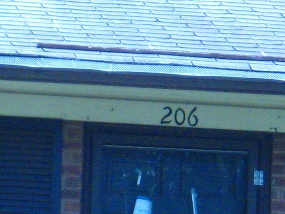 5th image of 206 White Oak Ln