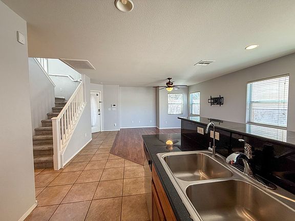 5th image of 8324 Wildwood Glen Dr