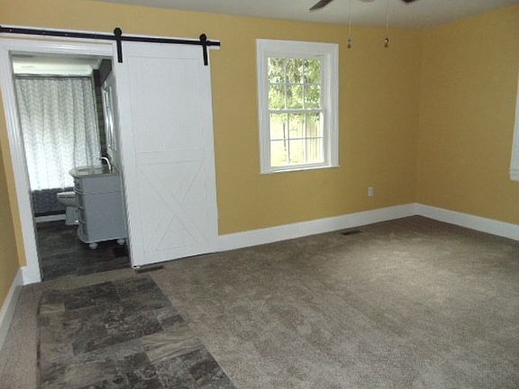 5th image of 531 Franklin St