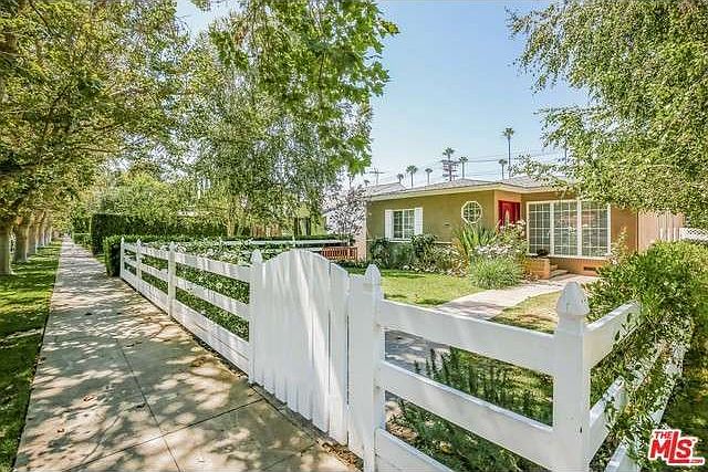 1st image of 12109 Cantura St