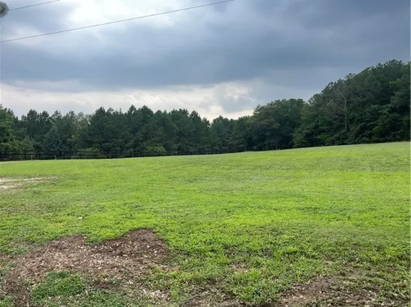 554 McNeill Mill Rd, Broadway, NC 27505