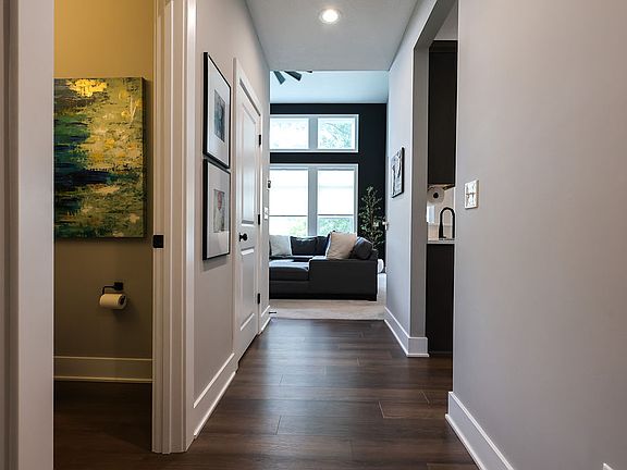 5th image of 9450 Aquila Ct