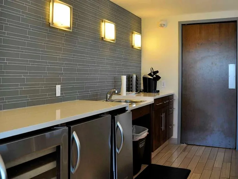 300 Bowie St #3806 — Photo 35