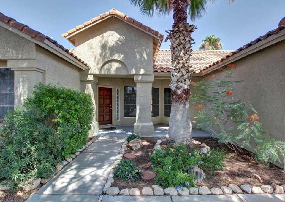1st image of 1370 W Rose Quartz Pl
