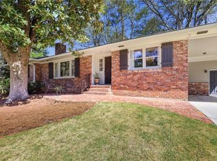 2059 Brookview Dr NW, Atlanta, GA 30318